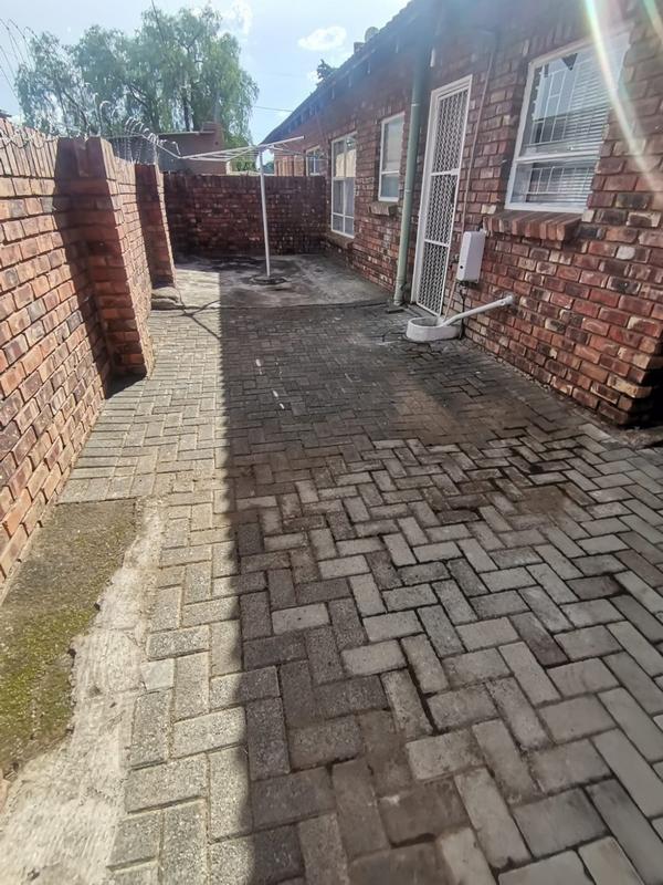 2 Bedroom Property for Sale in Navalsig Free State